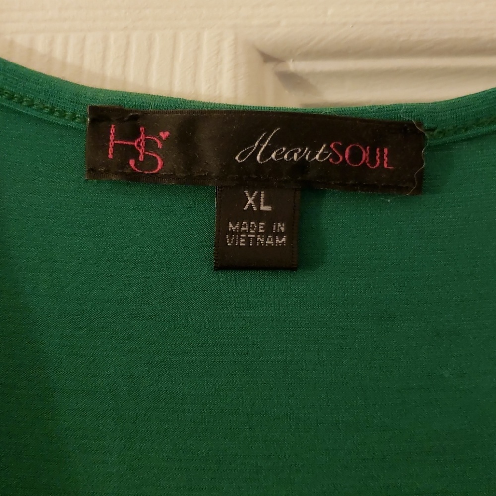 Shirt - Picture 3 of 4